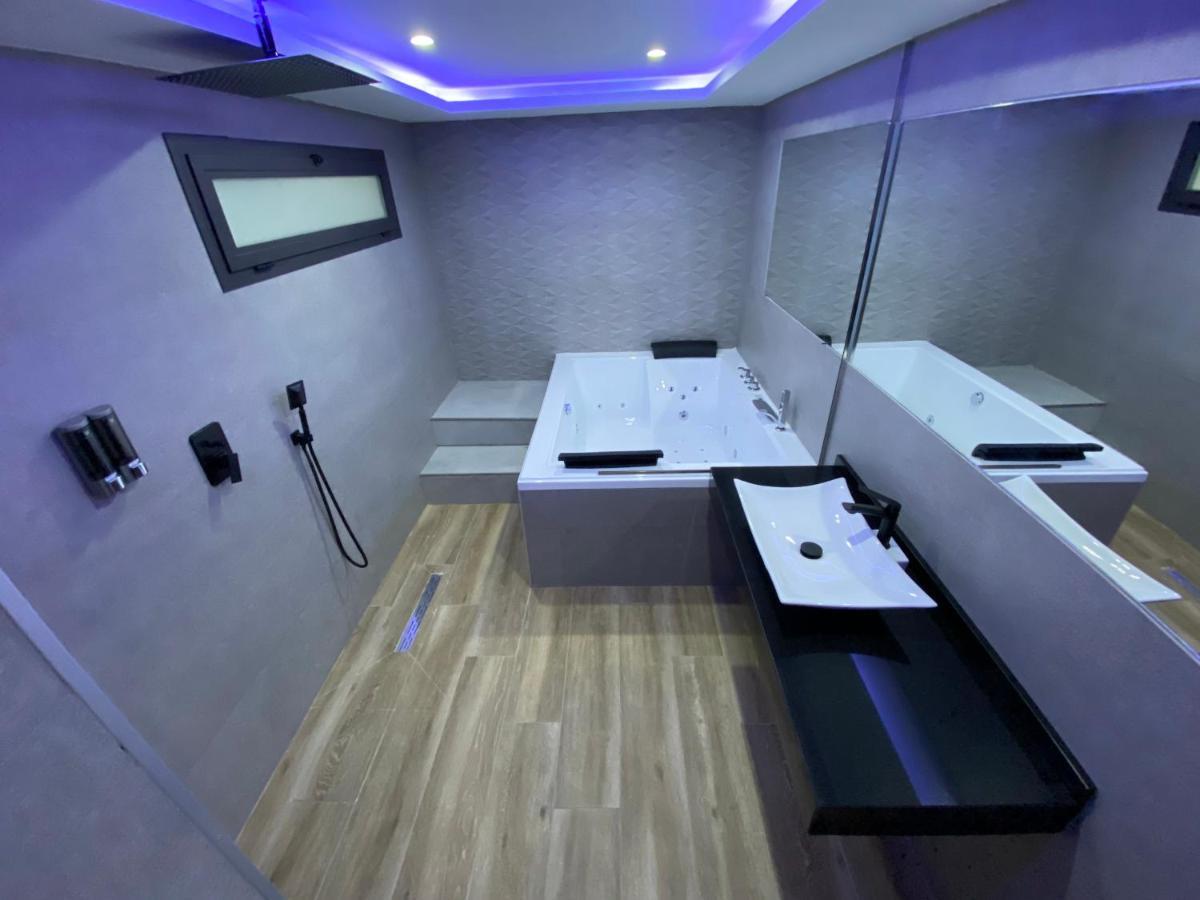 Apartamentos Las 7 Esencias Linares  Exteriör bild