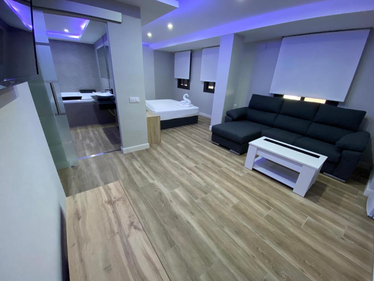 Apartamentos Las 7 Esencias Linares  Exteriör bild