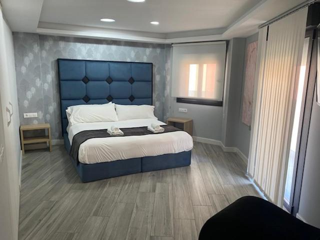 Apartamentos Las 7 Esencias Linares  Exteriör bild